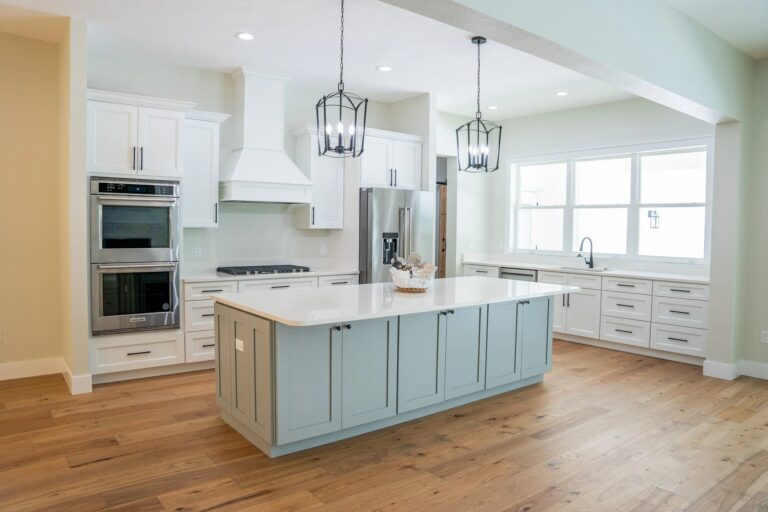 Reno Time: Refacing or Replacing My Kitchen Cabinetry, which is Best?&nbsp;